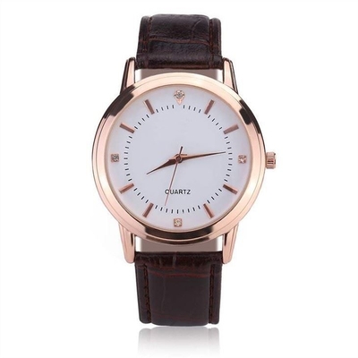 Cuoio della lega di Diamond Bracelet Couple Quartz Watch per il fermaglio dell'ago delle signore
