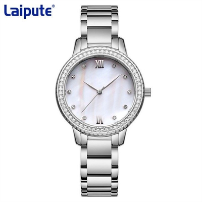 Diamond Watch del fermaglio della tartaruga di acciaio inossidabile del braccialetto dell'orologio del quarzo delle donne posteriori del movimento