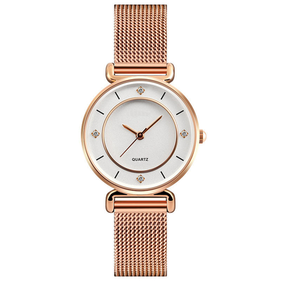 L'orologio delle donne semplici ed alla moda con Diamond Quartz Creative Watch