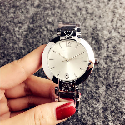 Spessore impermeabile dell'orologio 12mm del quarzo della lega 5ATM per gli uomini