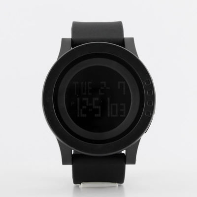 Lo sport militare guarda per adattare a silicone l'orologio impermeabile del LED Digital