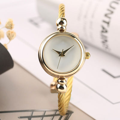 Larghezza di banda dell'orologio 4mm del braccialetto dell'oro delle donne dell'orologio del quarzo di Nonwaterproof