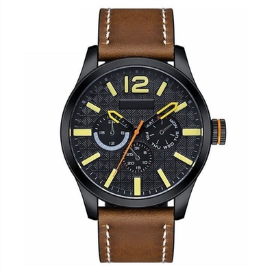 Gli uomini adattano gli sport che il quarzo impermeabile guarda l'occhio tre grande orologio del quadrante
